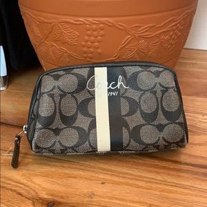 Small Coach Makeup Bag